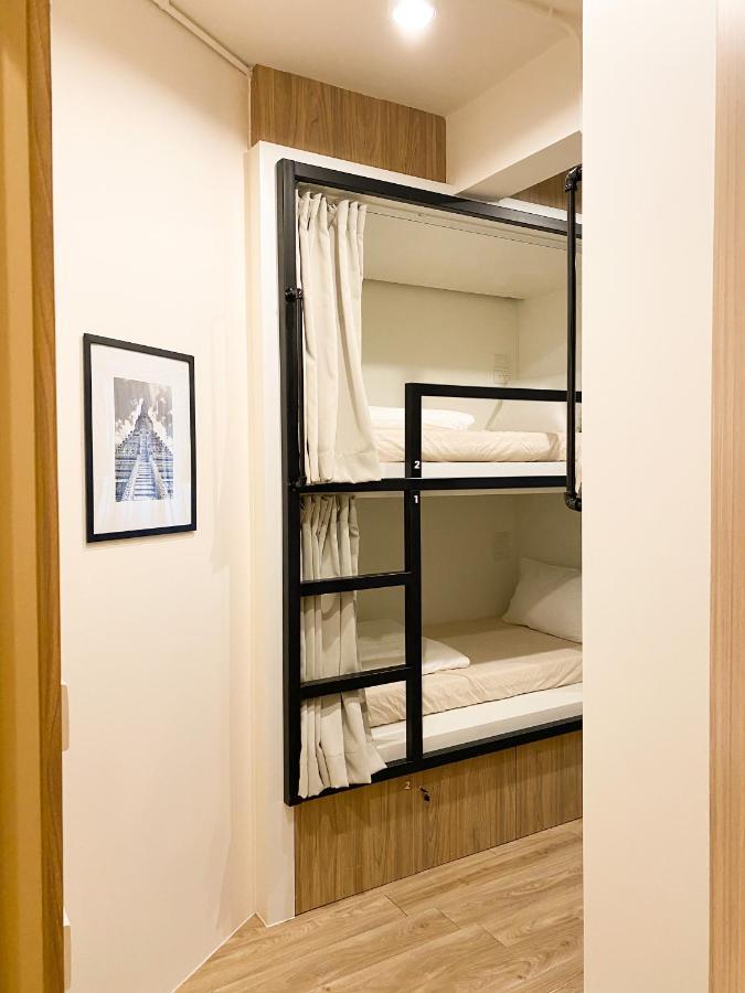 Ben&Pooh Hostel Бангкок Екстер'єр фото